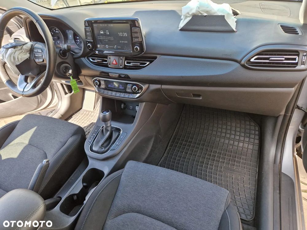 Hyundai i30 1.5 T-GDI 48V Smart DCT - 18