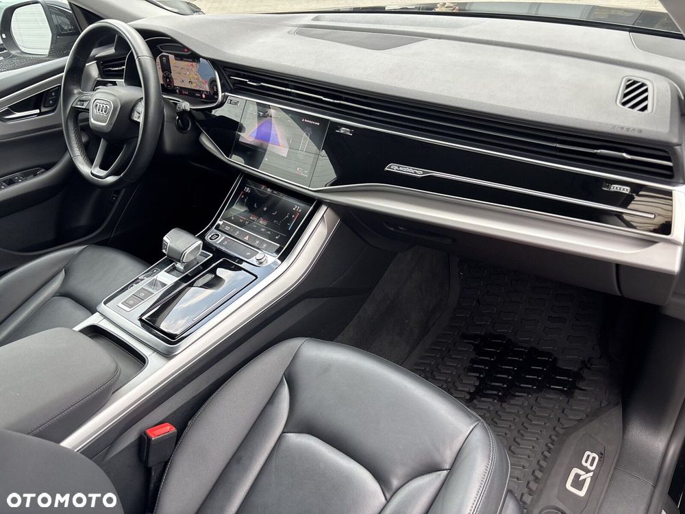 Audi Q8 - 33