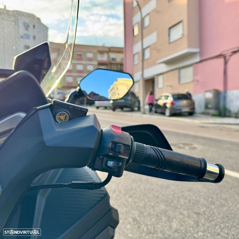 Sym Cruisym 125 - 11