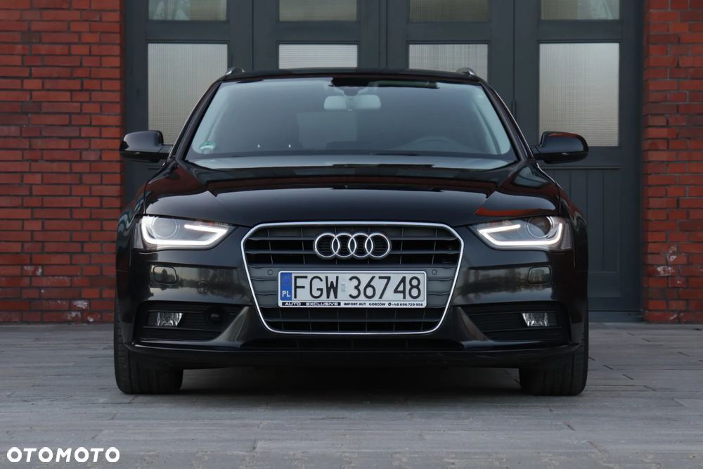 Audi A4 Avant 2.0 TDI ultra DPF Attraction - 5
