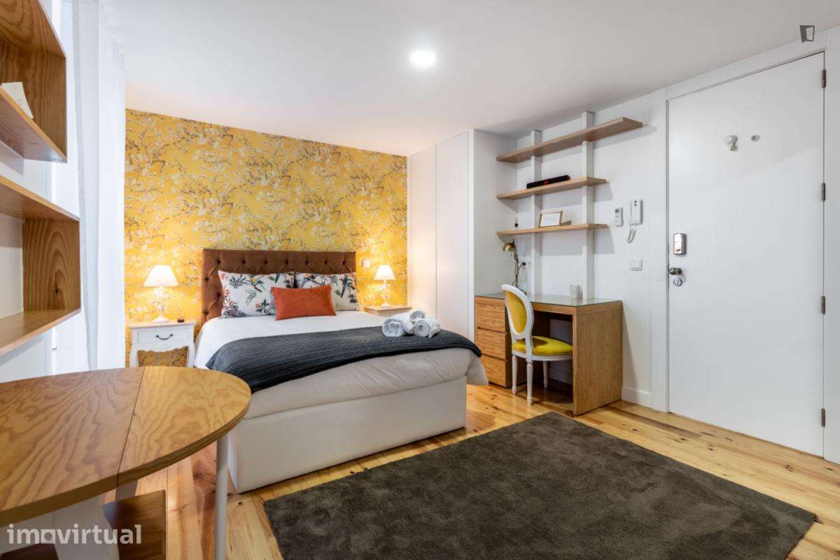 Estúdio - localizado em Montarroio Coimbra - Grande imagem: 4/9