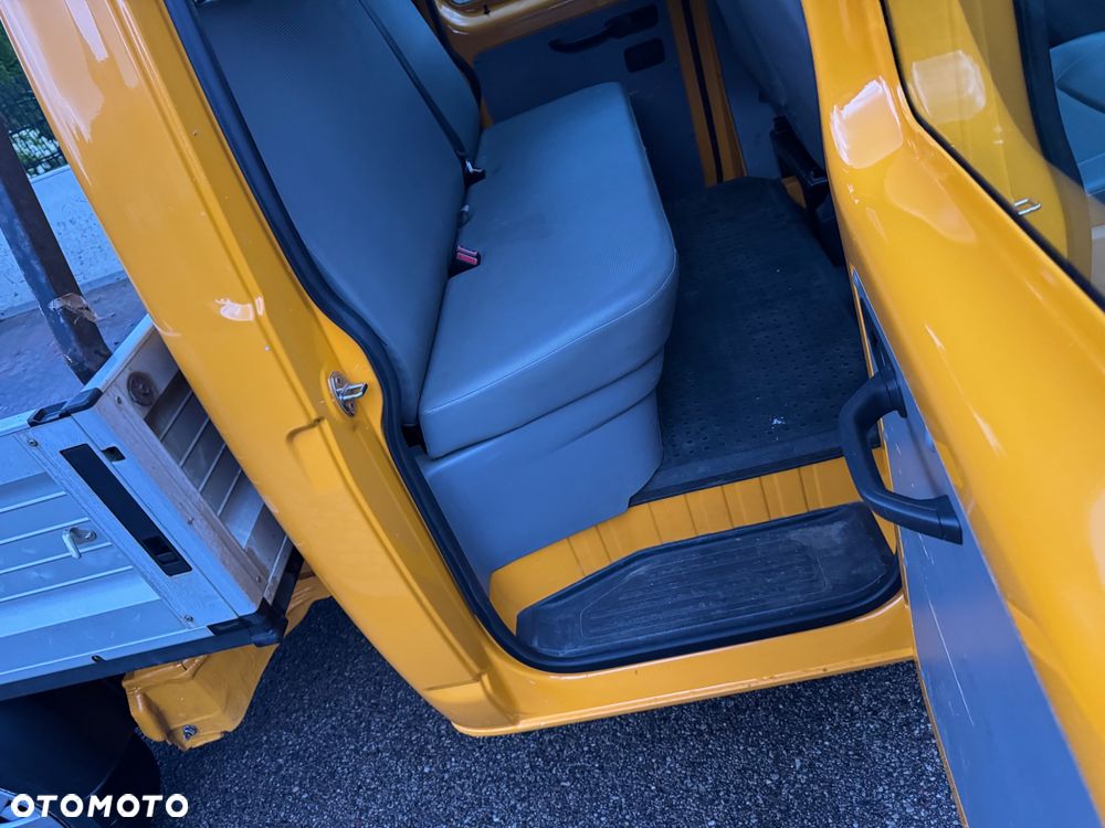 Volkswagen Transporter - 29