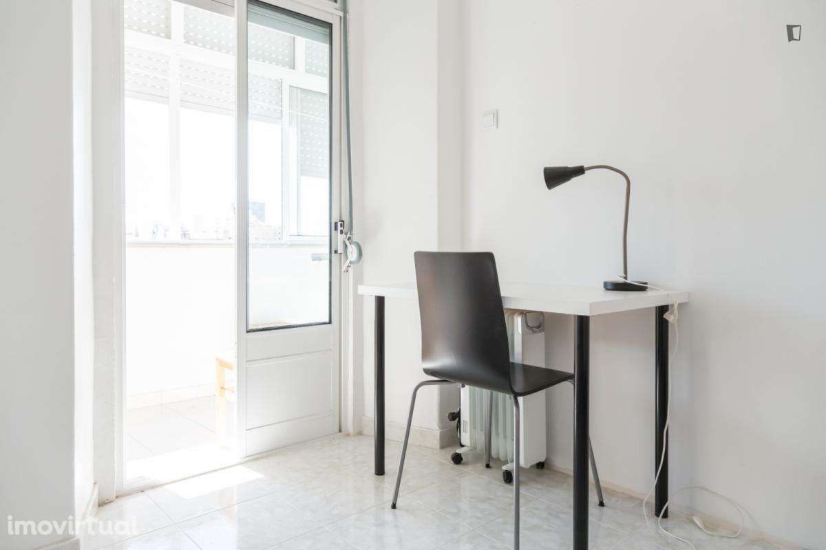 Quarto - localizado em Arroios Lisbon - Grande imagem: 5/13