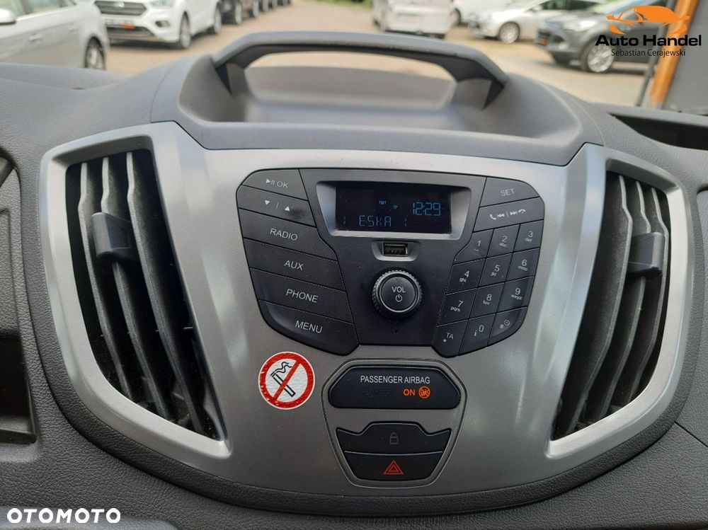 Ford Transit - 30
