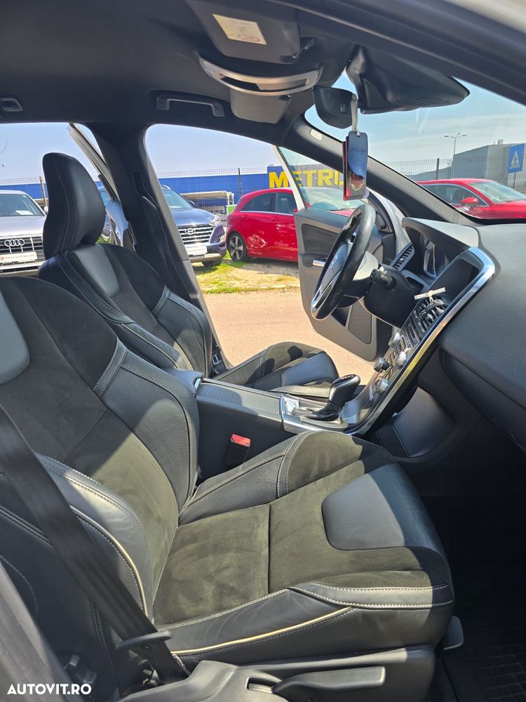 Volvo XC 60 - 22