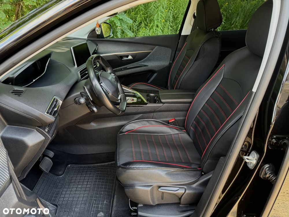 Peugeot 3008 1.2 PureTech GPF Active S&S EAT8 - 16