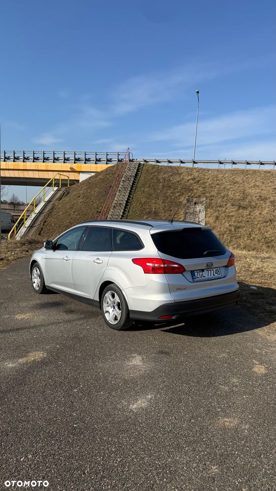 Ford Focus 1.5 TDCi Trend - 4