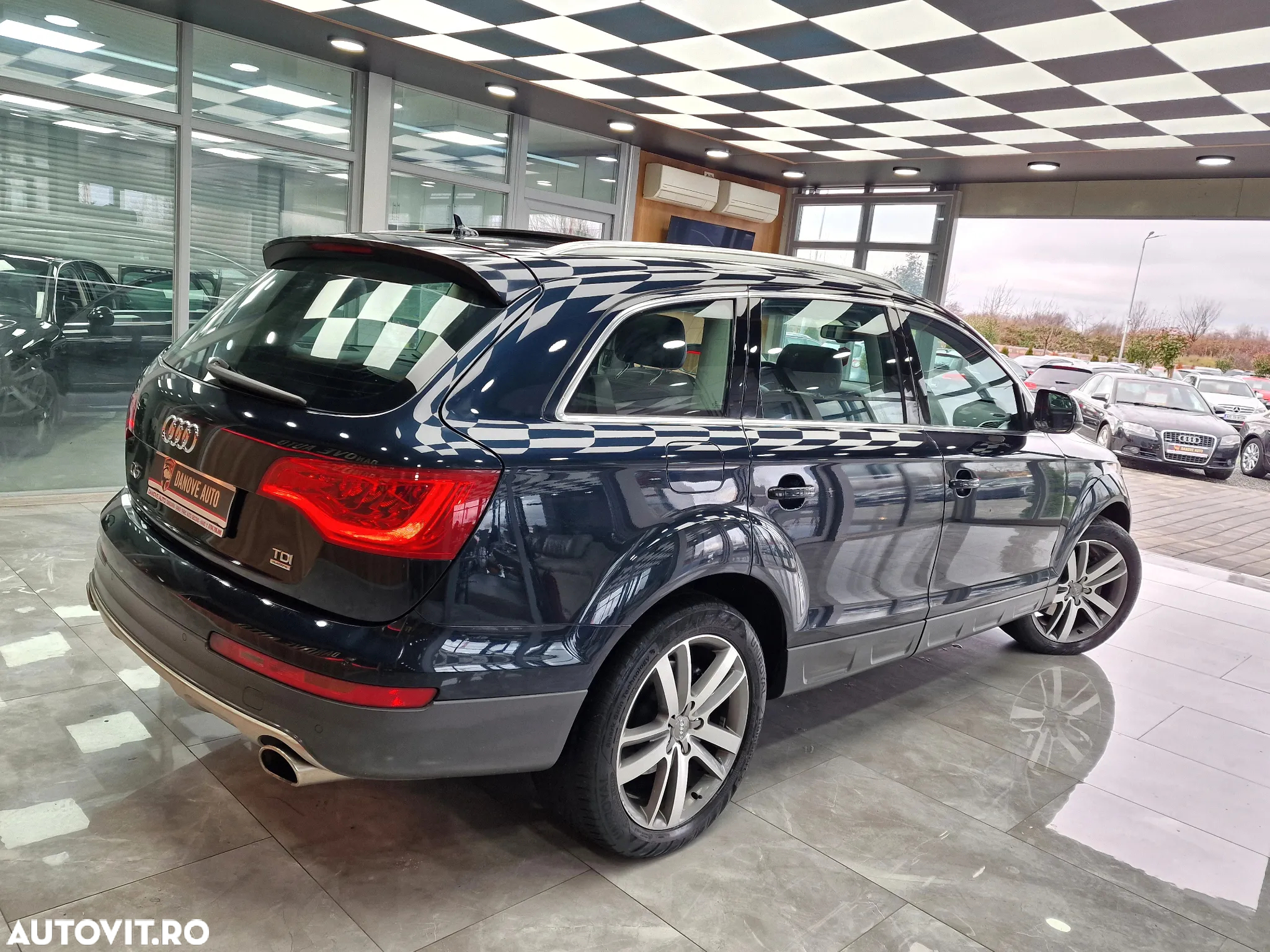 Audi Q7 3.0 TDI Clean Quattro Tip - 5