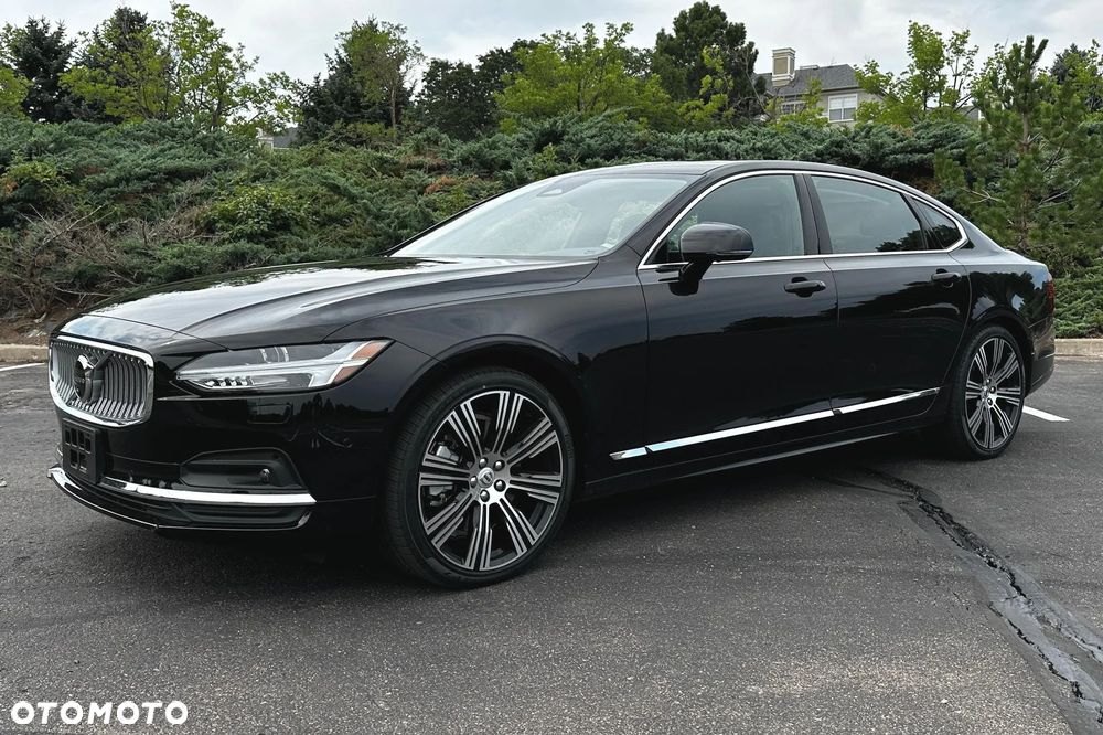 Volvo S90 - 2