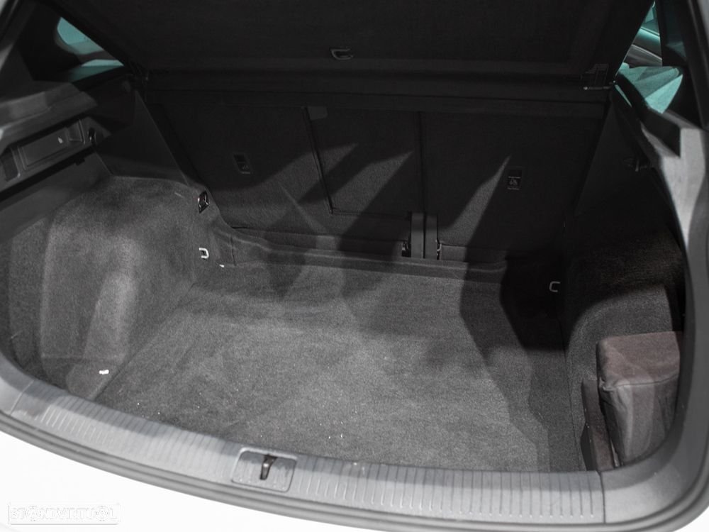 VW Tiguan 1.5 TSI R-Line DSG - 43
