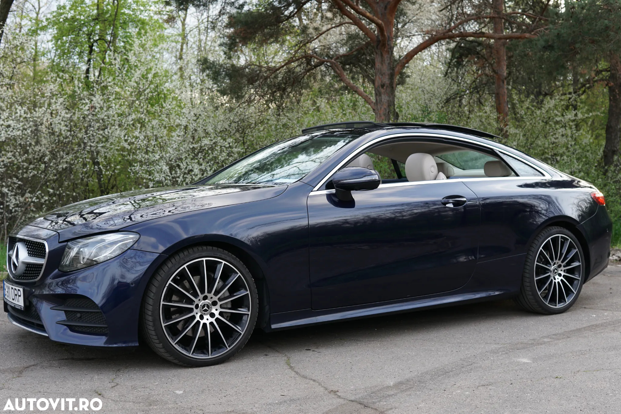 Mercedes-Benz E 200 Coupe 9G-TRONIC AMG Line - 7