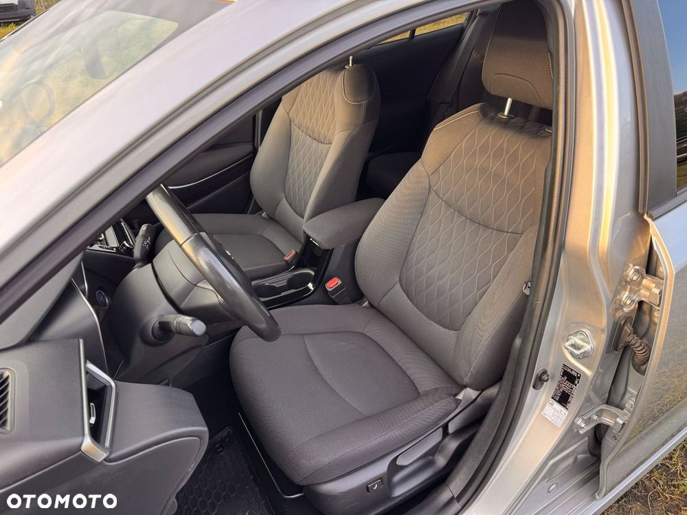 Toyota Corolla 1.8 Hybrid Comfort - 9