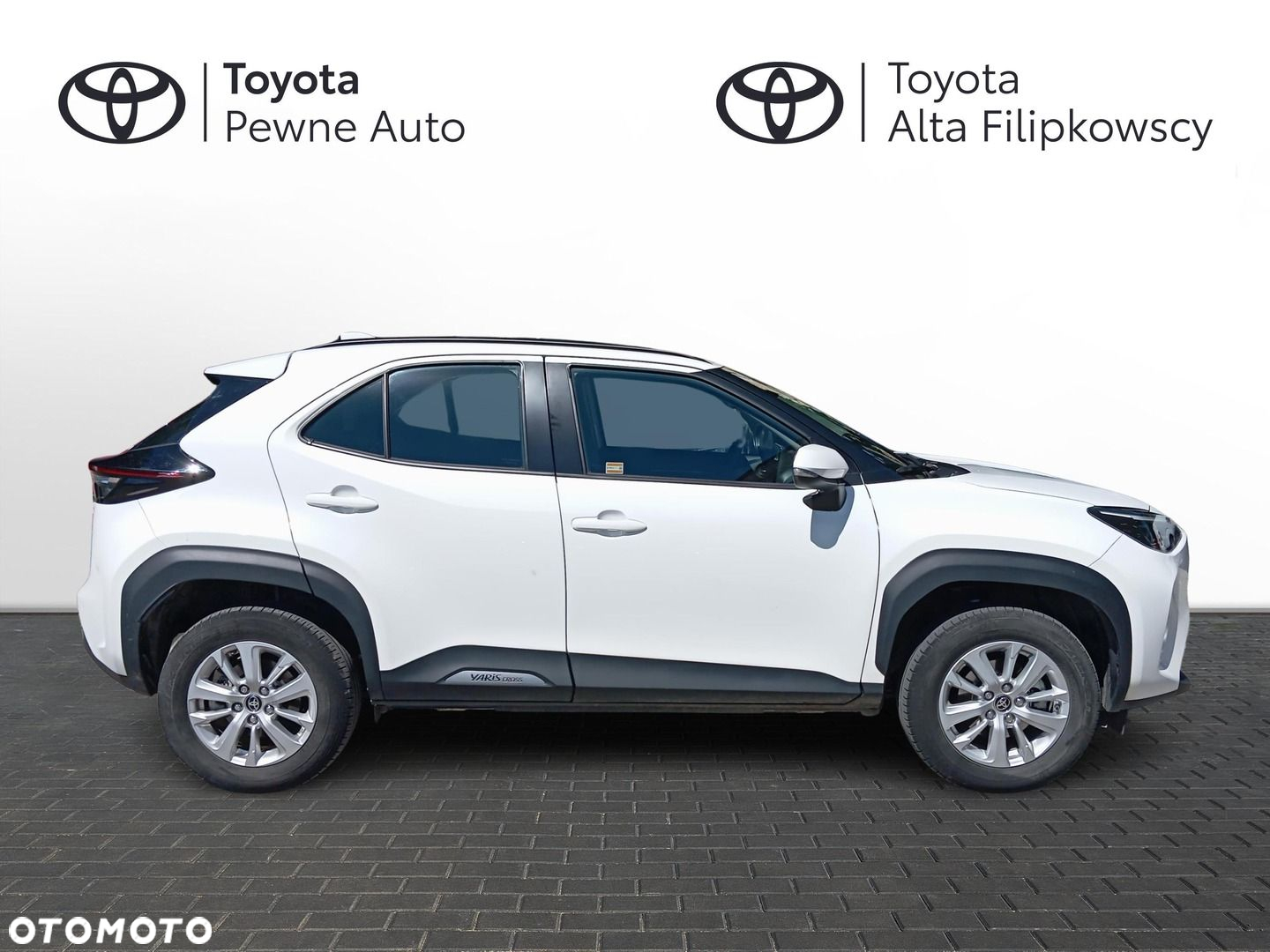 Toyota Yaris Cross Hybrid 1.5 Comfort 4x4 - 6