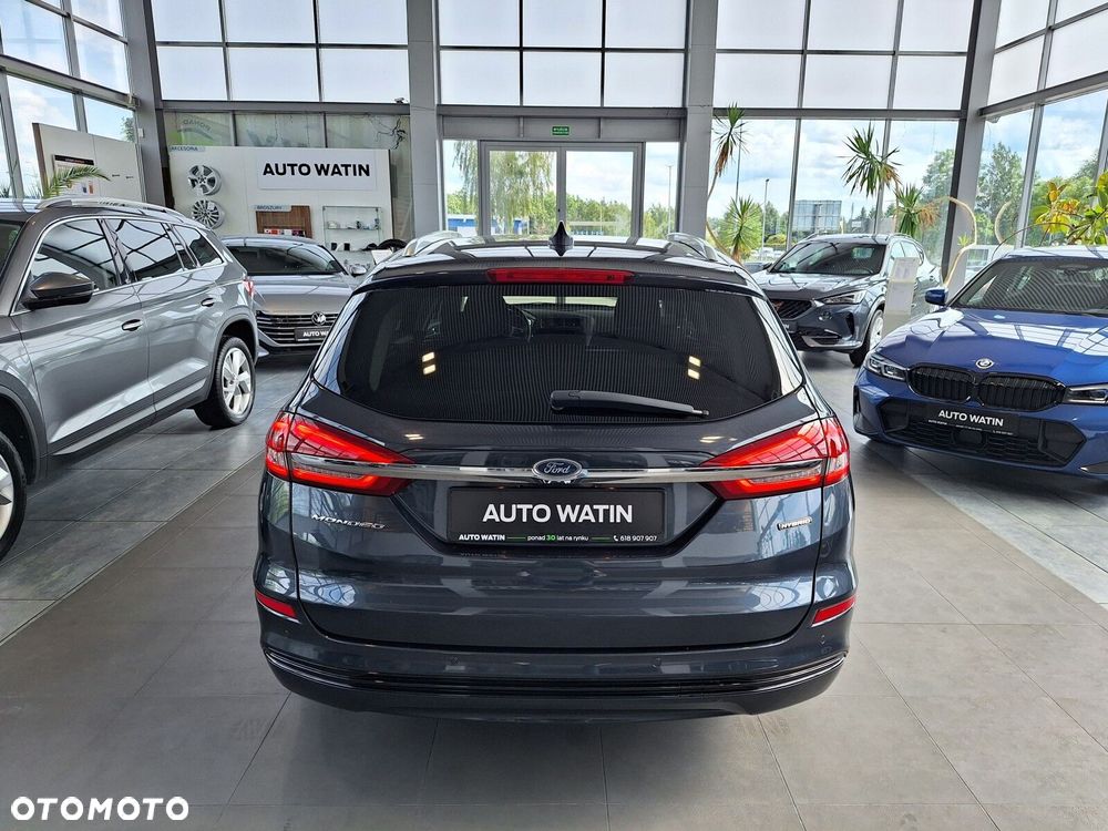 Ford Mondeo SW 2.0 Hybrid Titanium - 12
