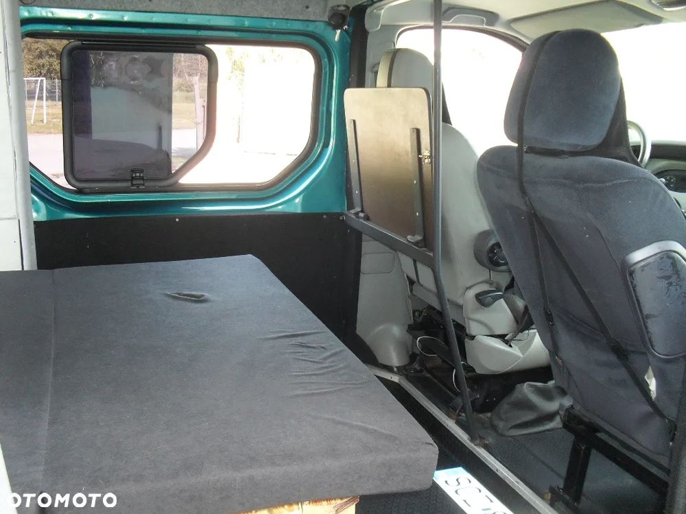 Renault Trafic - 11