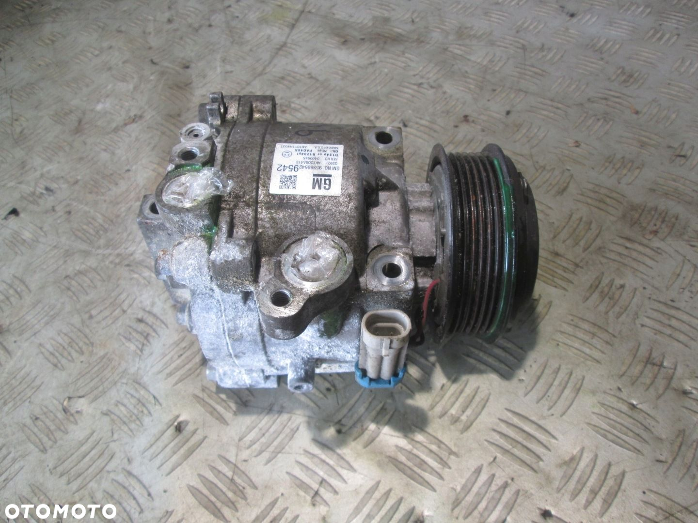 Opel Mokka I 1.4 turbo kompresor sprężarka klimatyzacji 95369542 - 3