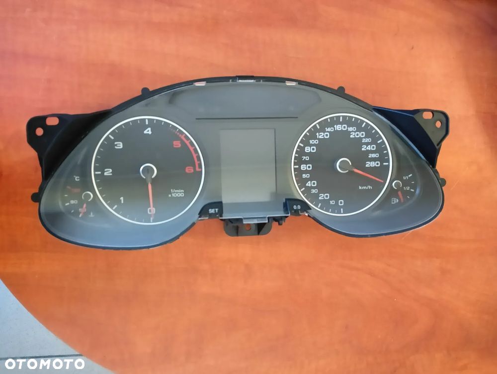 LICZNIK ZEGARY 8K0920932 AUDI A4 B8 - 1