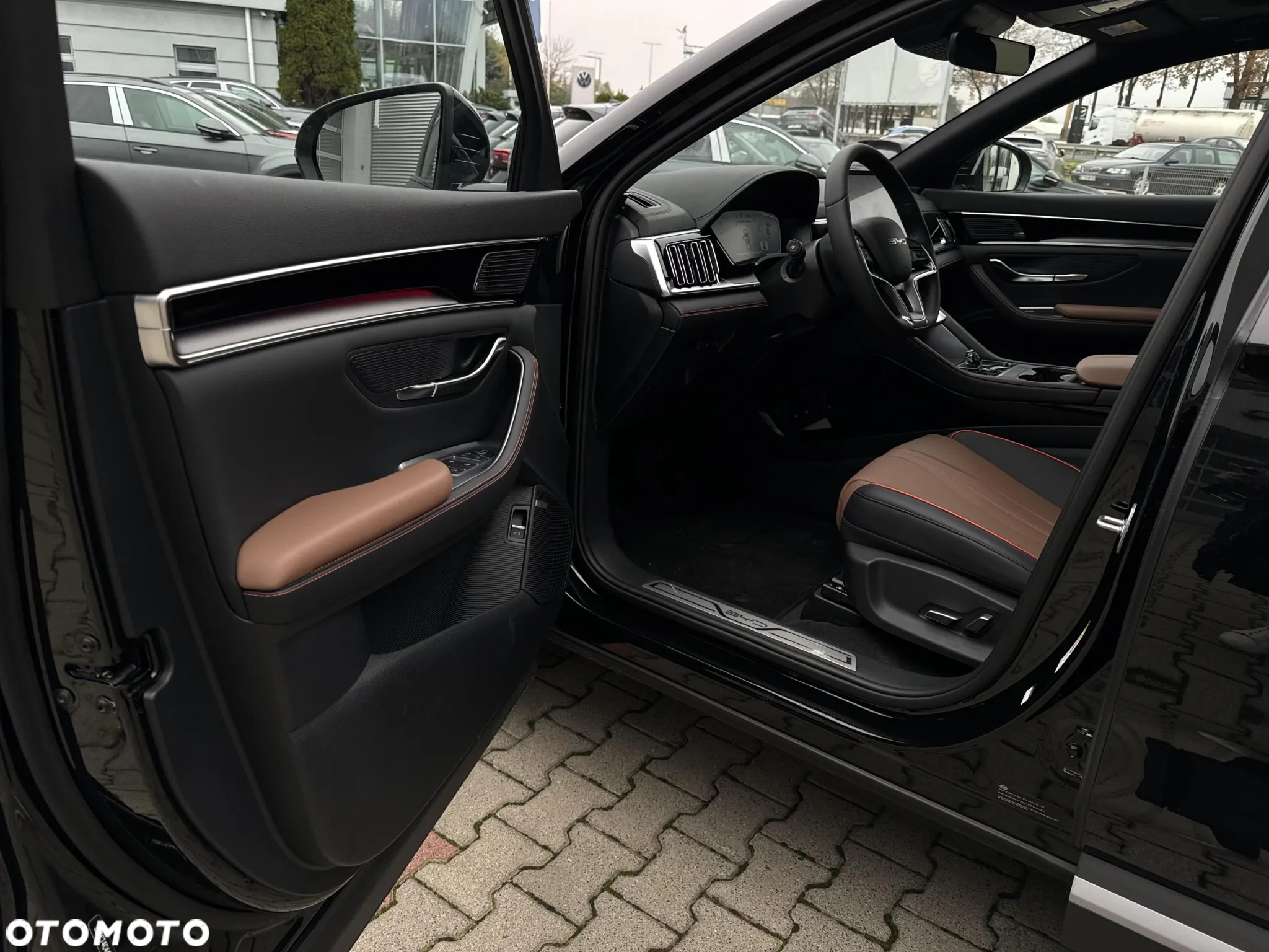 BYD Seal U 1.5T DM-i Design AWD - 33