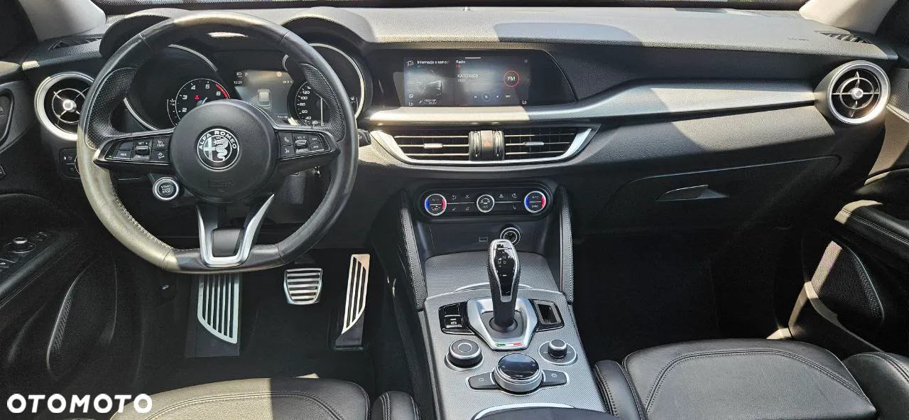 Alfa Romeo Stelvio 2.0 Turbo Veloce Q4 - 13