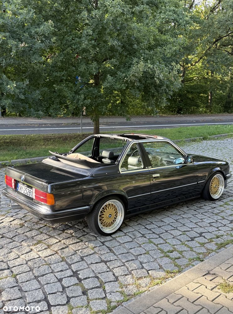BMW Seria 3 - 16