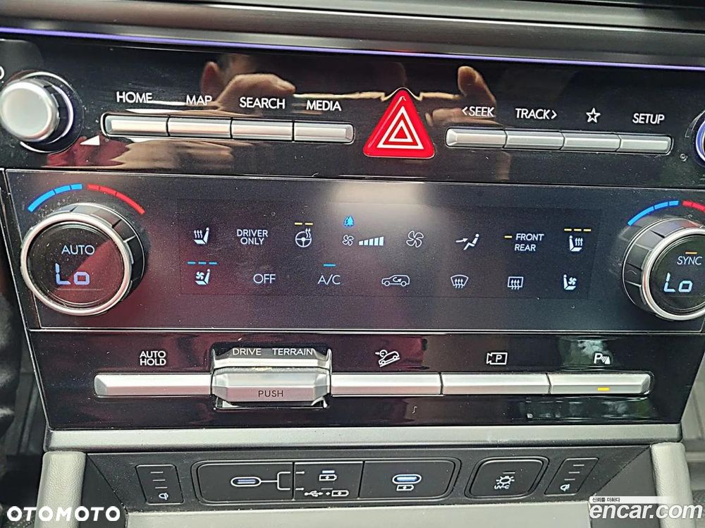 Hyundai Santa Fe 1.6 T-GDI HEV Calligraphy 4WD 7os - 14