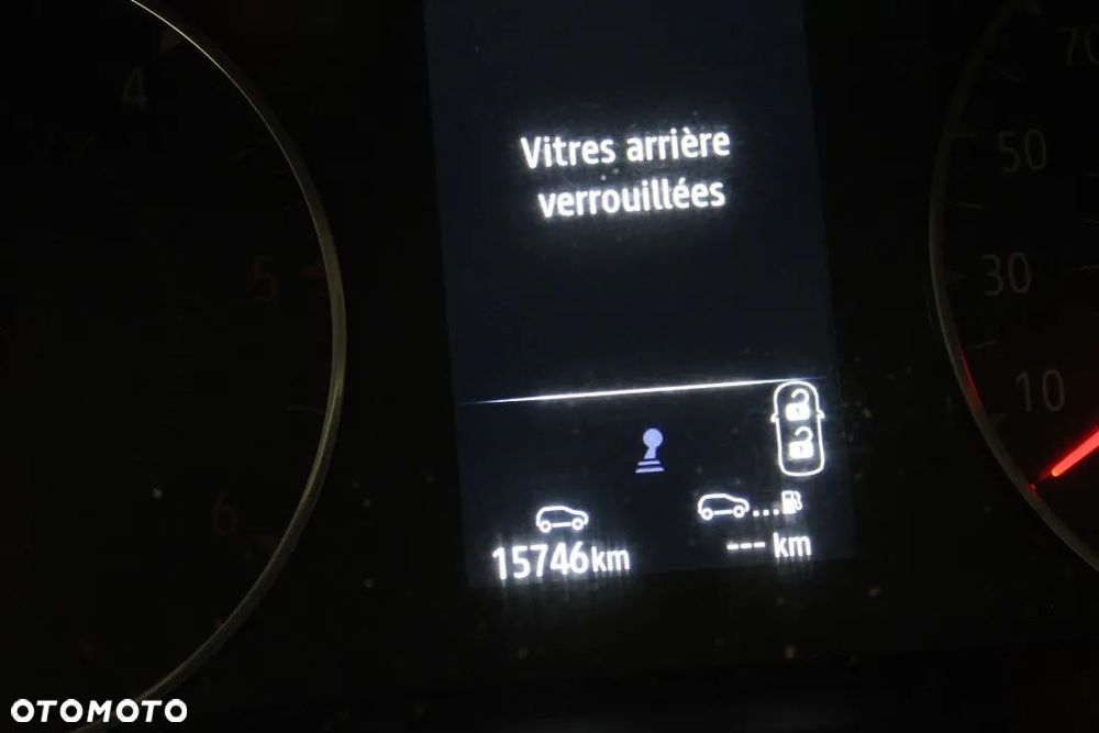 Renault Trafic - 10