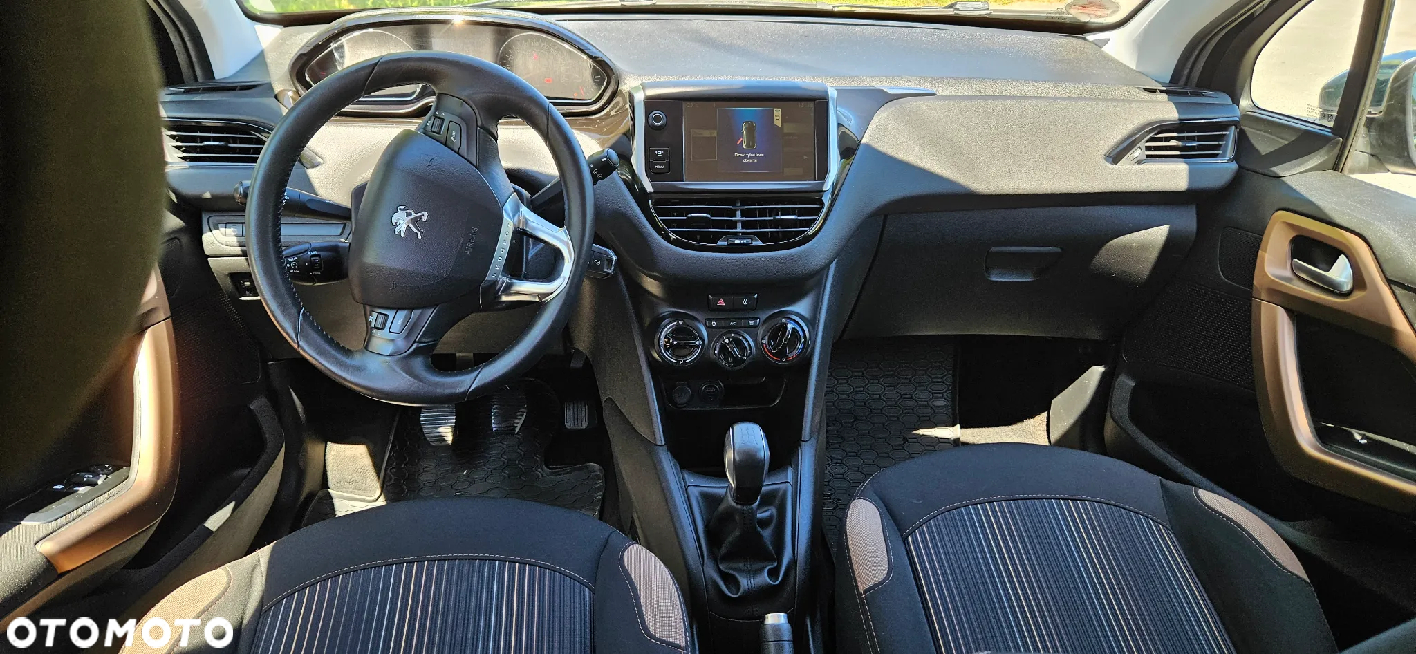 Peugeot 208 1.2 VTi Style - 9