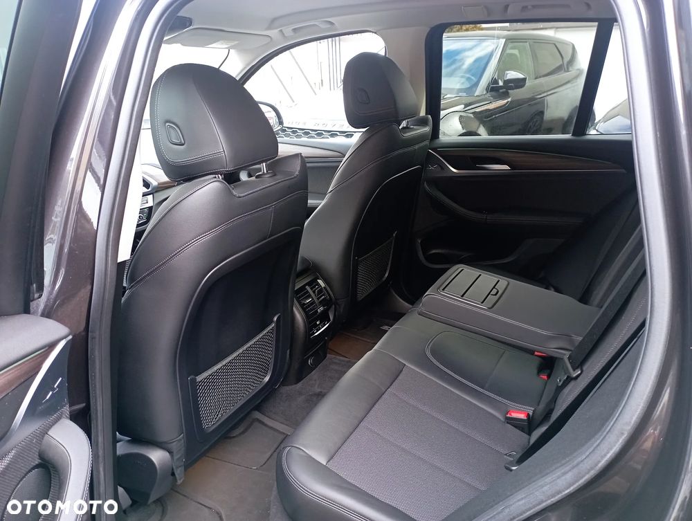 BMW X3 xDrive20i GPF xLine sport - 11