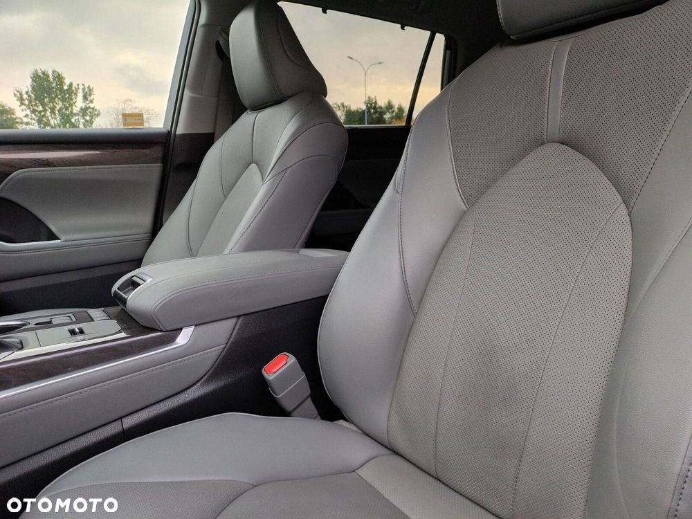 Toyota Highlander 2.5 Hybrid Prestige - 27