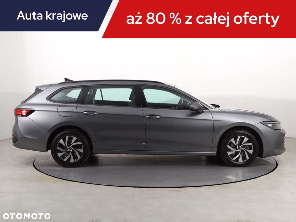 Volkswagen Passat Variant - 8