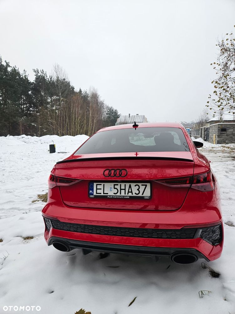 Audi RS3 Limousine - 3