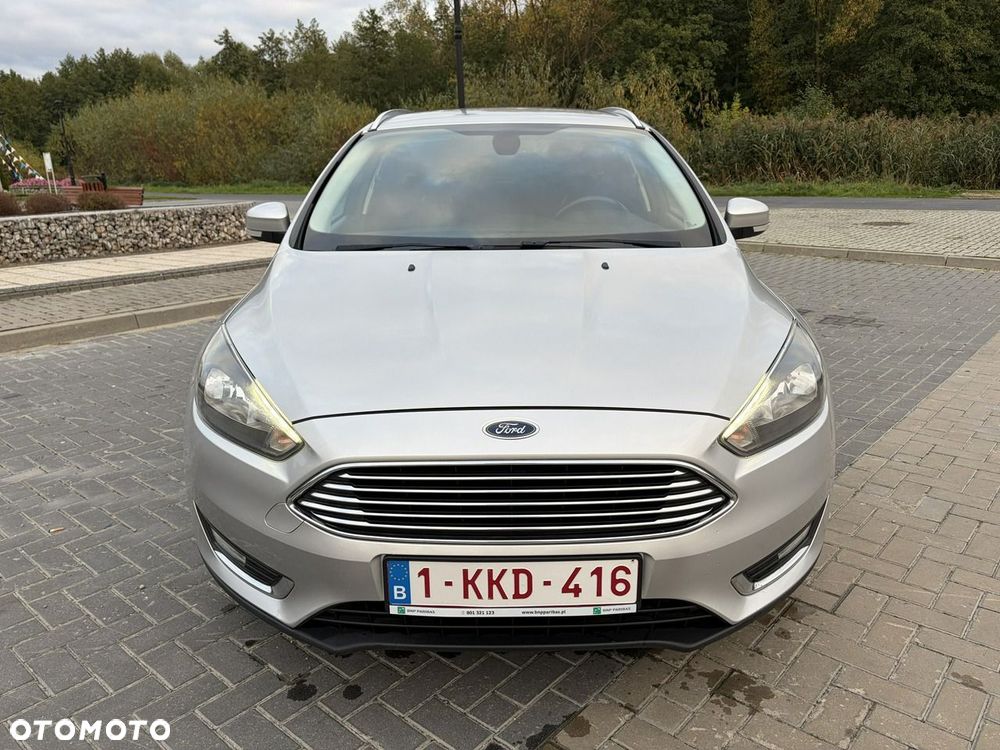 Ford Focus - 8
