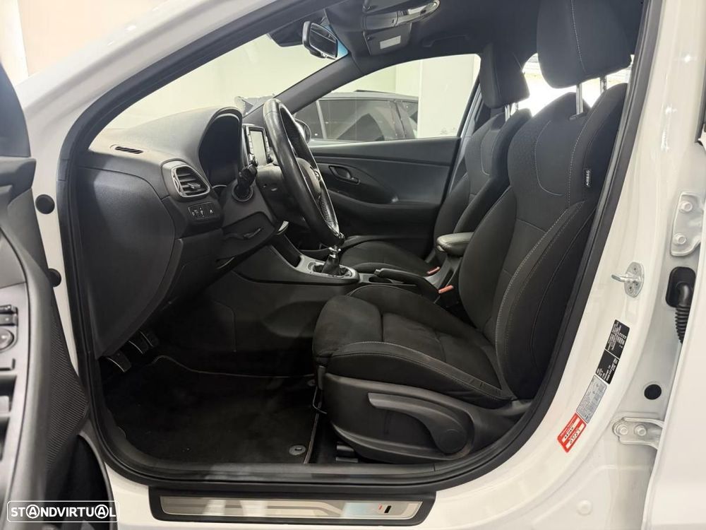 Hyundai i30 N 2.0 T-GDi Performance Pack - 5