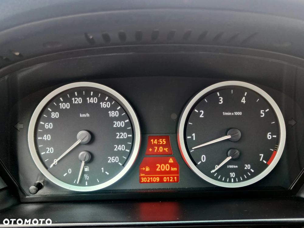 BMW Seria 5 520i - 12