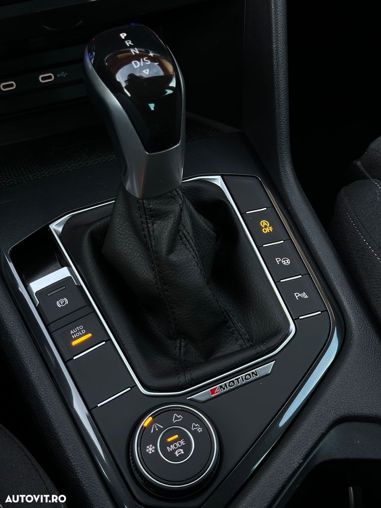 Volkswagen Tiguan 2.0 TDI SCR 4MOTION DSG Elegance - 31