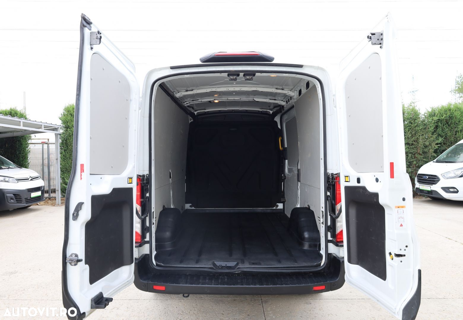 Ford Transit - 7