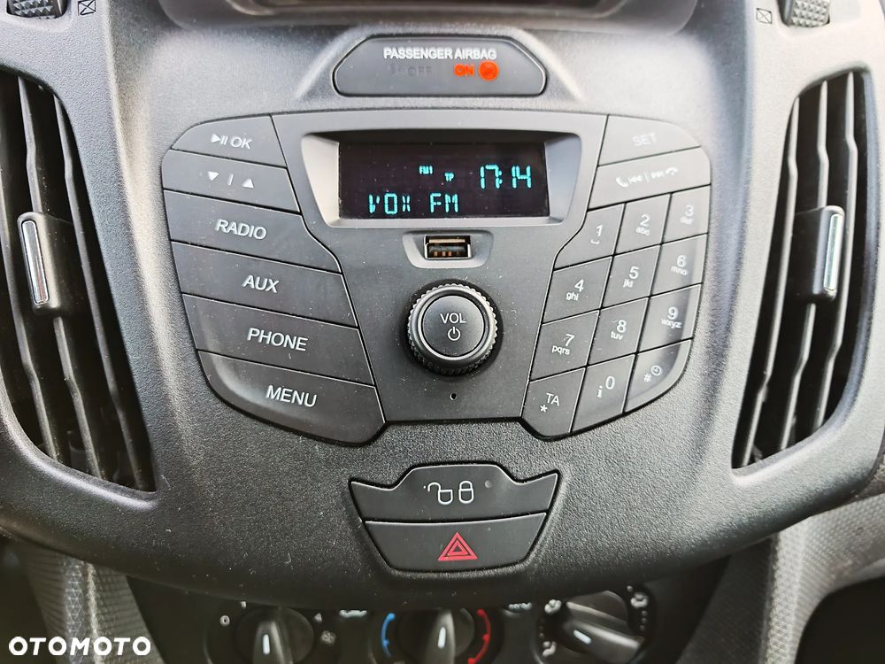 Ford Tourneo Connect 1.5 EcoBlue Start-Stop Titanium - 25