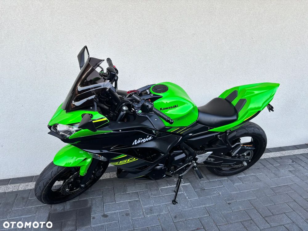 Kawasaki Ninja - 4