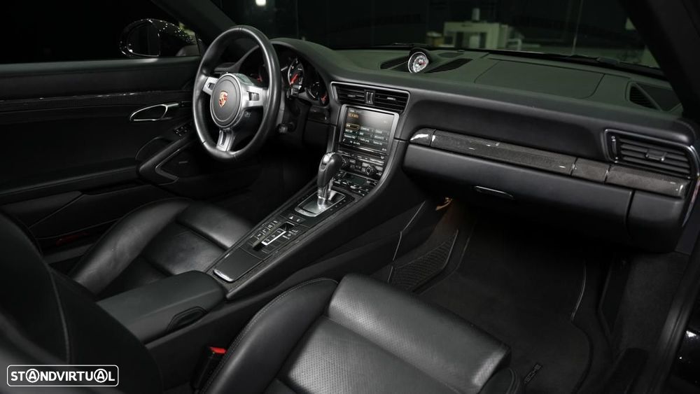 Porsche 911 (991) Turbo S PDK - 44