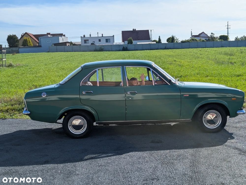 Ford Escort - 7