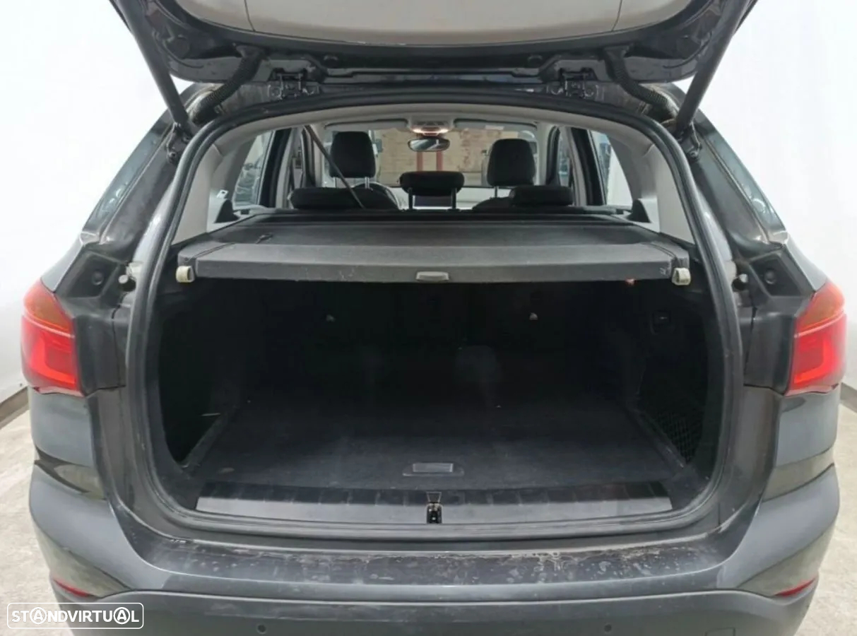BMW X1 16 d sDrive Auto - 9
