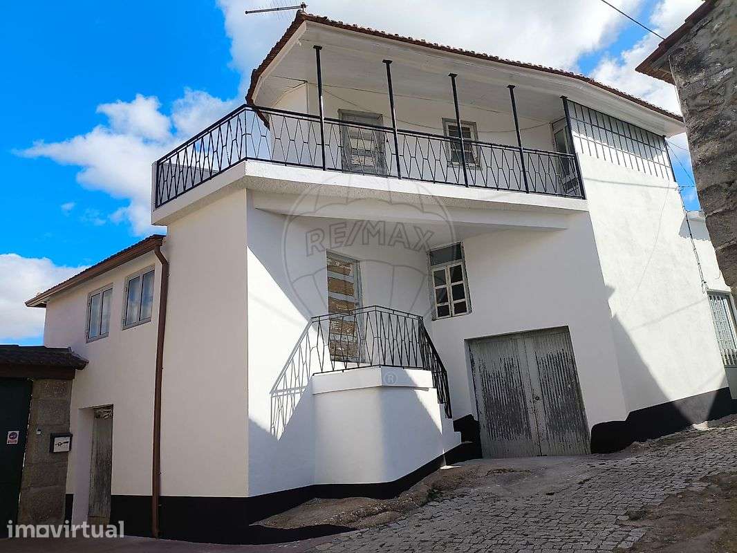 Moradia T2 para venda - Grande imagem: 2/3