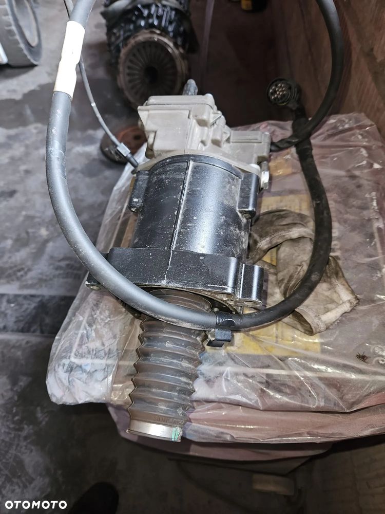 WYSPRZĘGLIK SIŁOWNIK SPRZĘGŁA MAN TGL TGM AUTOMAT K013727 X54 - 1
