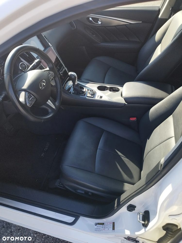 Infiniti Q50 Q50S 3.0t Sport - 11