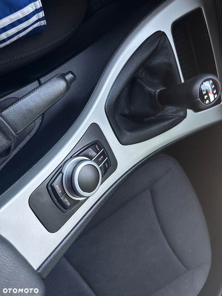 BMW Seria 3 320d DPF - 37