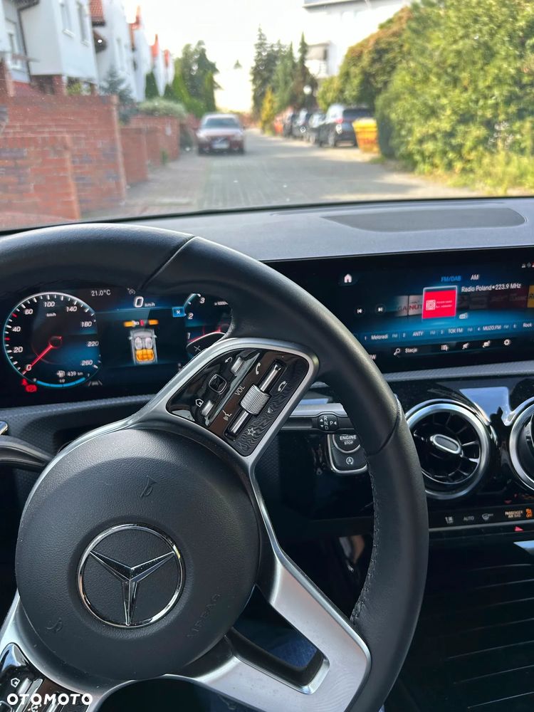 Mercedes-Benz Klasa A 180 Progressive 7G-DCT - 8
