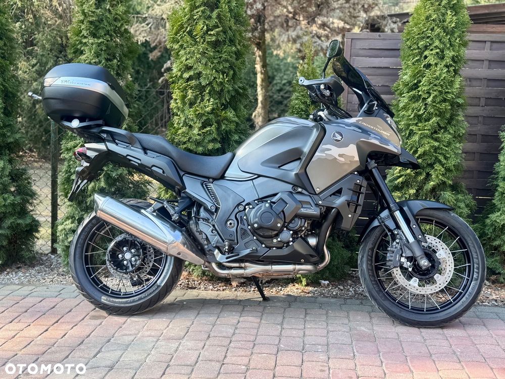 Honda VFR - 4