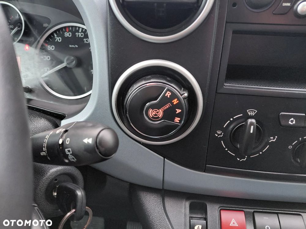 Citroën Berlingo e-HDi 90 FAP EGS6 Multispace - 17