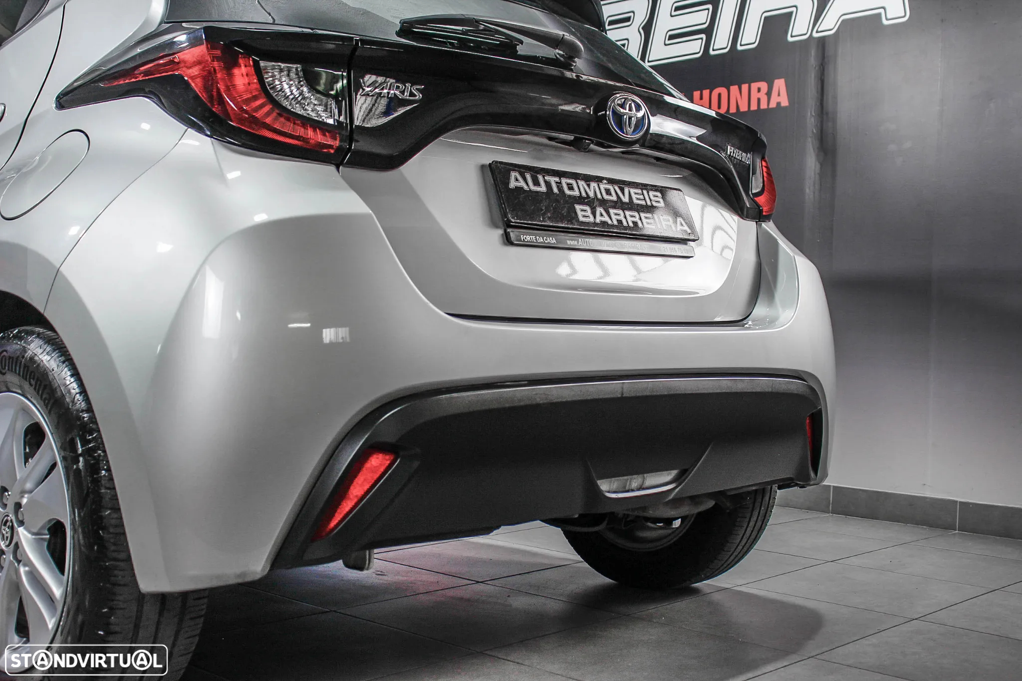 Toyota Yaris 1.5 HDF Comfort Plus - 32