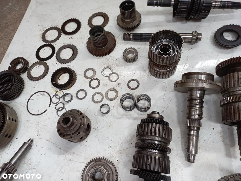 Kosz sprzęgłowy ZF POWERSHIFT Deutz Fahr ZF 209359025, 030,060 ,ZF2093359090 089, ZF2093314008368150, ZF359109,SAME,LAMBORGHINI ,CASE,NEW HOLLAND, wałek,koło zębate,tryb,atak,tarczki,agrotron,2093.268.037  0.900.0954.5 hurlimann 0.900.0883.8  2093268034  cnh 2093.268.019 2093368041, - 12